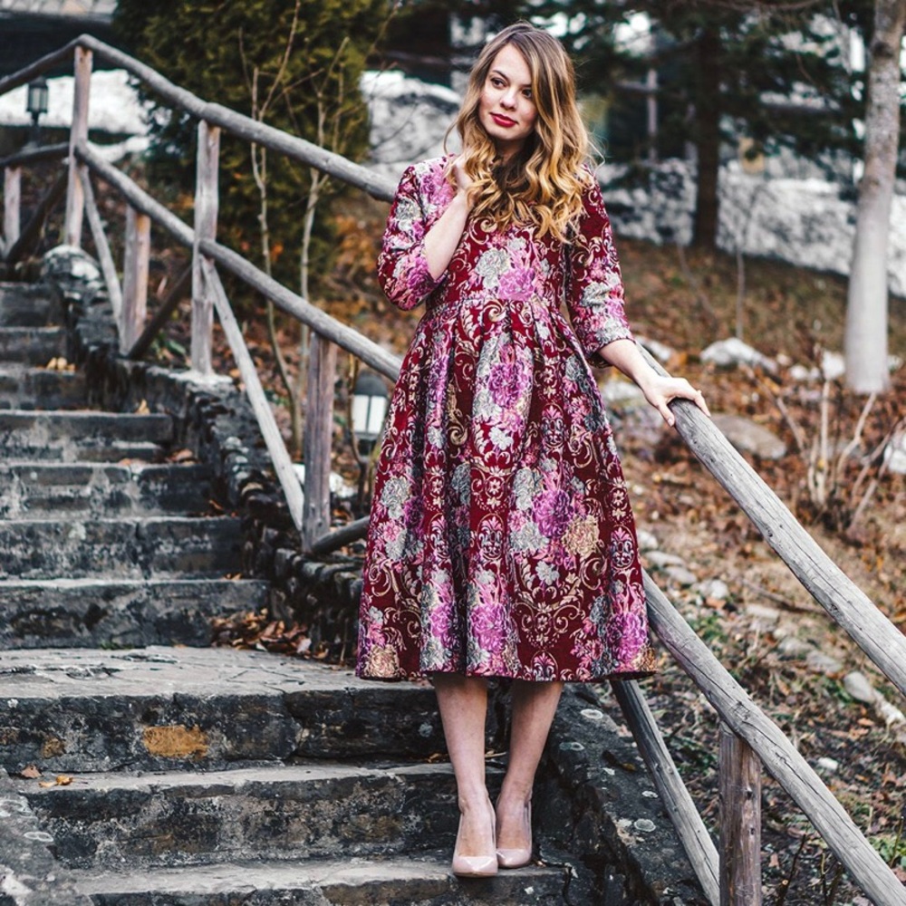 Dainty jewell dress